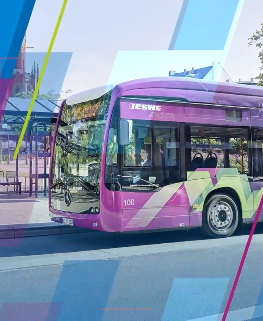 Busbeklebung als Außenwerbung – Gestaltung von der Agentur ZQUAD