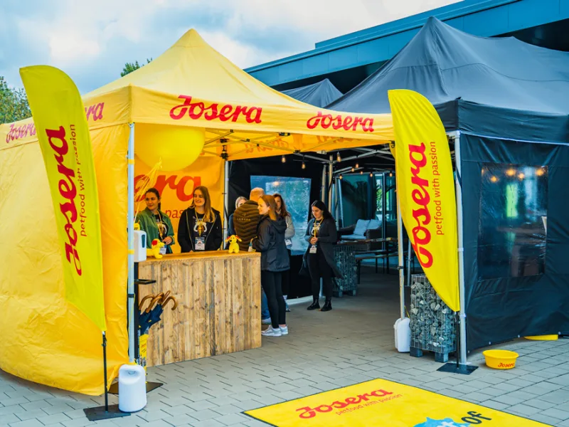 Petfluencer und ihre Hunde beim Josera-Event